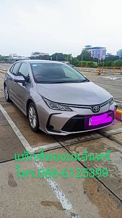 Camry car for hire, airport transfer, chartered car for out-of-town trips.